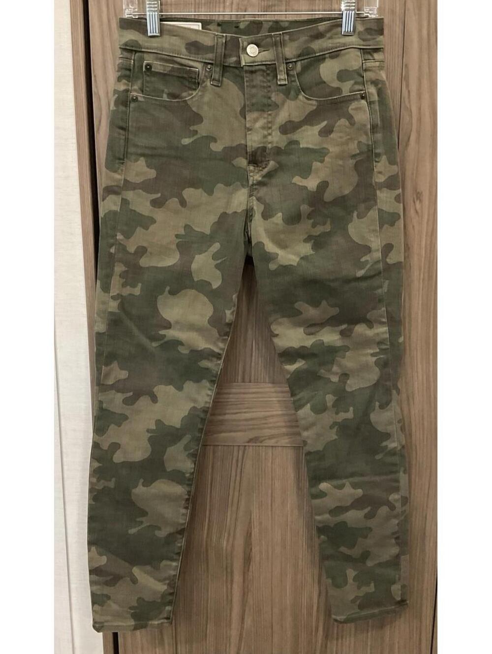 NWOT Gap DENIUM Camo True Skinny Ankle High Rise Jeans size 28/6R